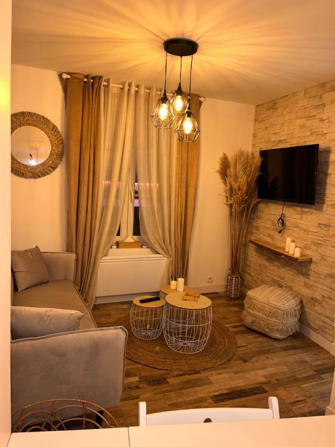 Appartement Centre-Ville Crépy-en-Valois Dış mekan fotoğraf